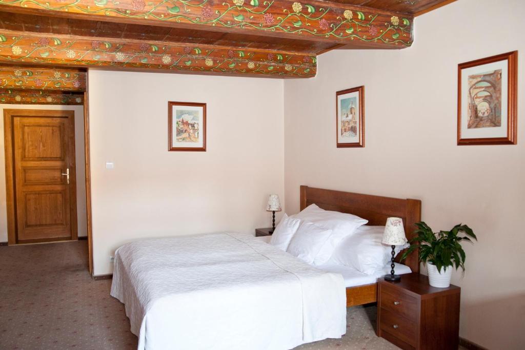 Hotel U Zlateho Lva Havlickuv Brod Room photo